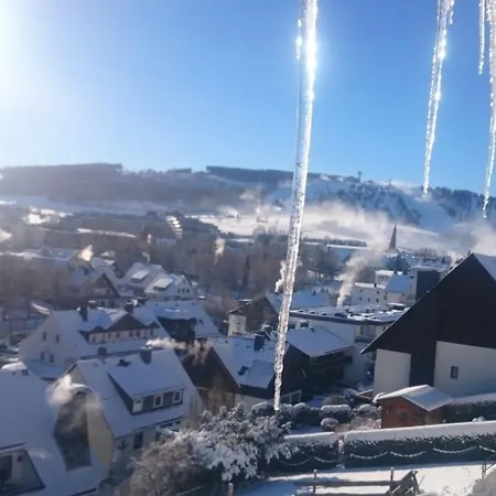 Haus Quentin بيت ضيافة