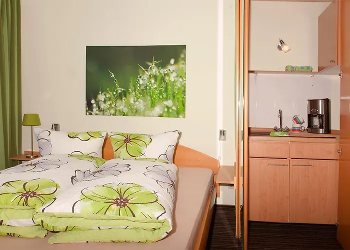 Pensionat Haus Quentin 4*